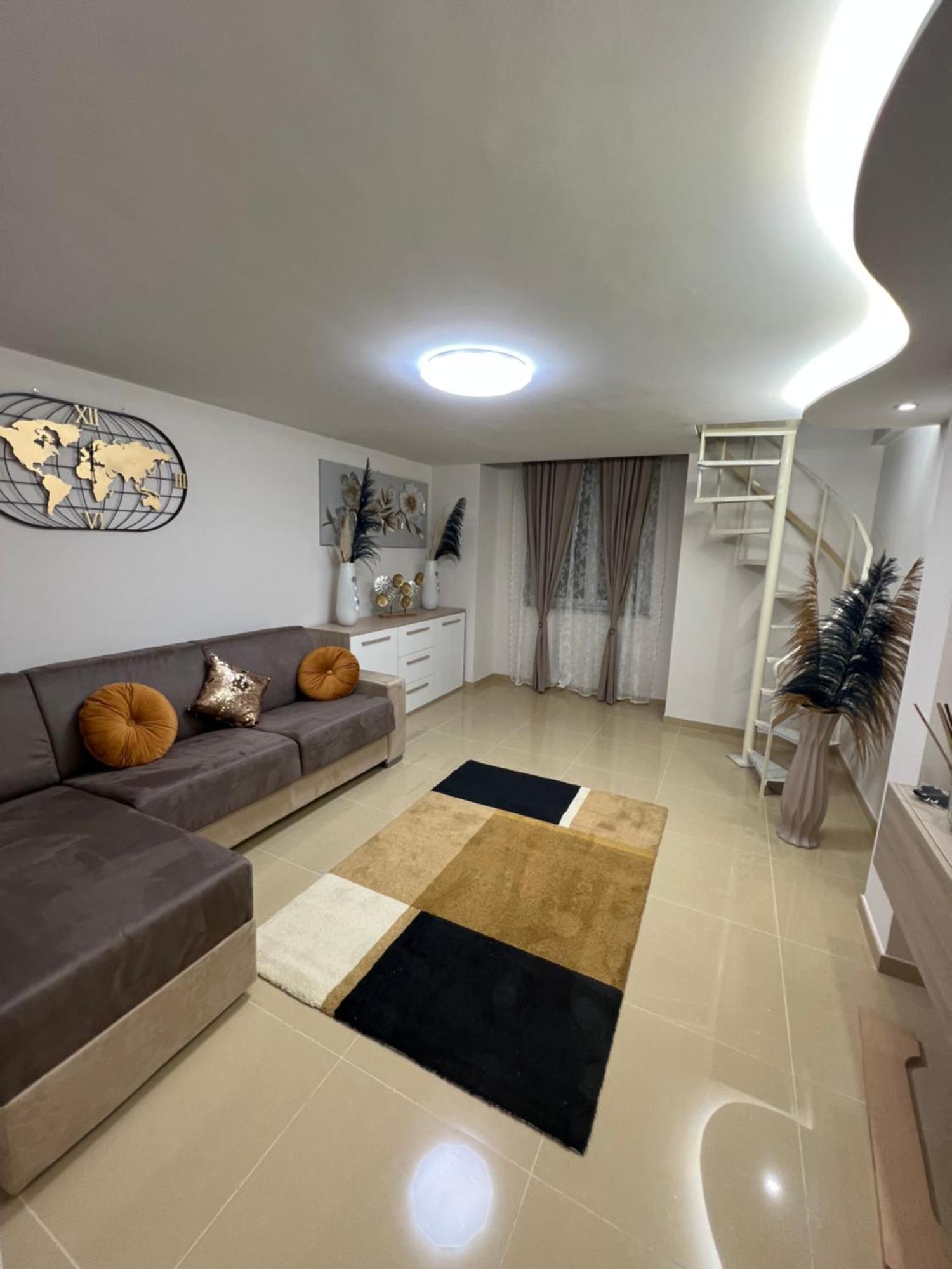 L'Ospite Napoletano Apartment Наполи Екстериор снимка